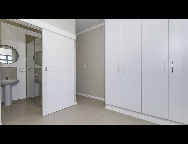 2 BEDROOM APARTMENT FOR SALE IN WATERFALL